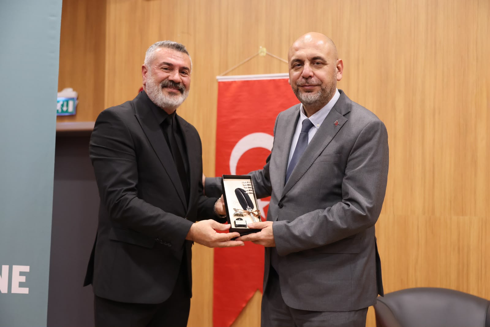 KARAKUM, Orhangazi’de “Perdenin Arkasındaki Bursa”yı anlattı